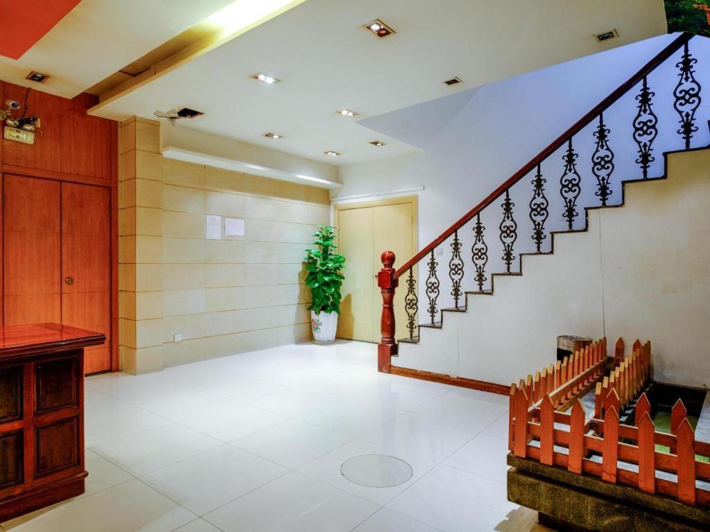 Shijia Inn On The Bund Shanghai Bagian luar foto